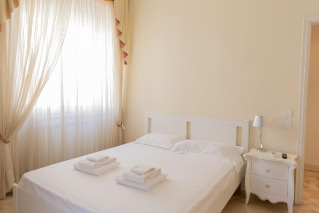 Classic 1Br Outside Ztl & 10 Min From Center Florença Exterior foto